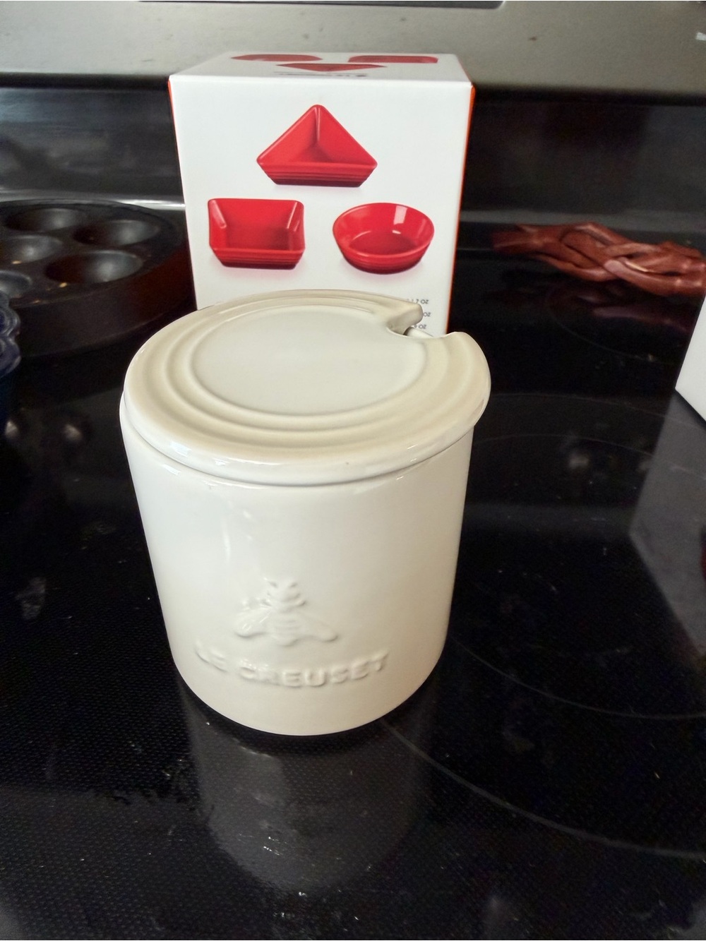 Le Creuset Cream White  Honey Jar